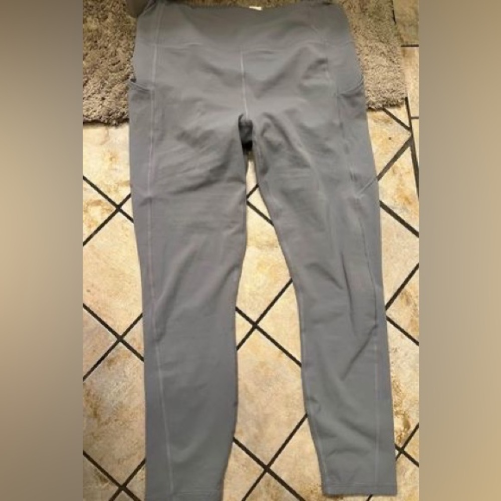 Fabletics leggings